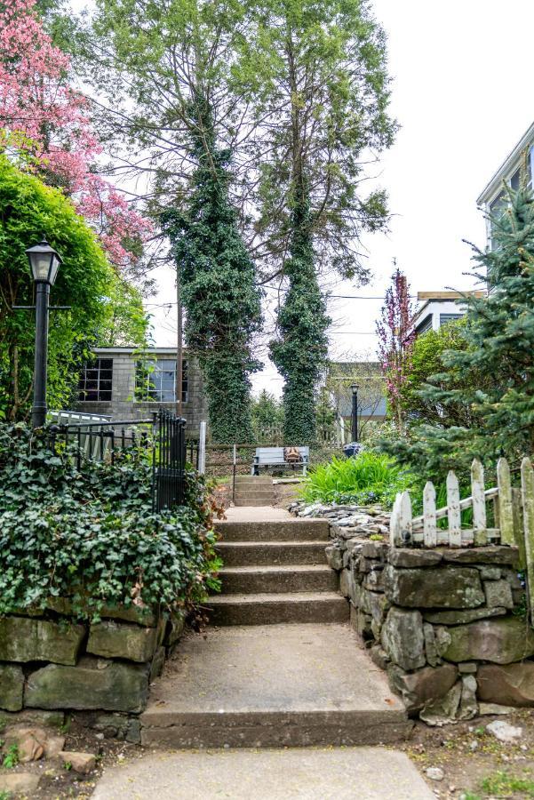Charming Executive Victorian Mansion W/ Free Parking - Near Bucknell Villa Milton Екстериор снимка